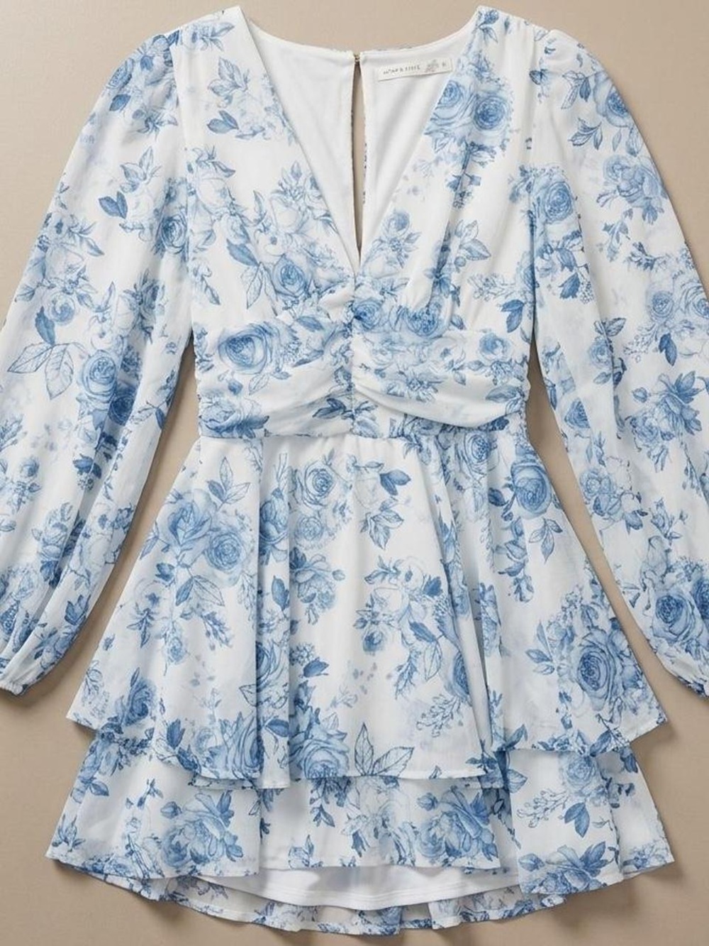 Altered State Blue & White Floral V-Neck Lined Romper